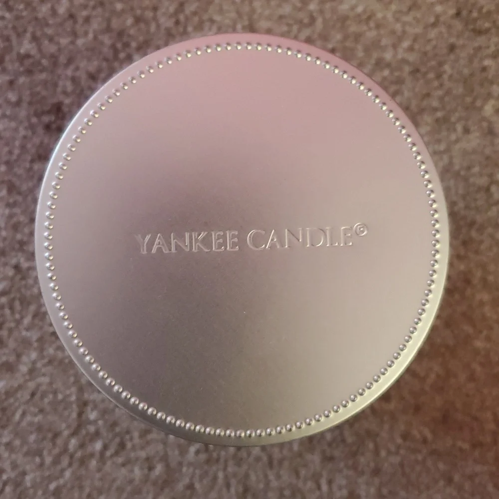 Yankee Candle Large Jar Black Cherry 2 Wicks